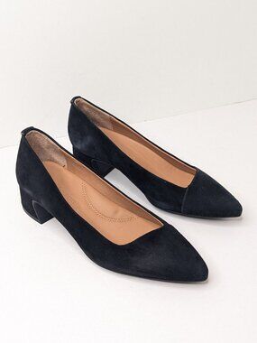Gentle Souls Daina Pointed Toe Pumps Black Suede Womens 7.5